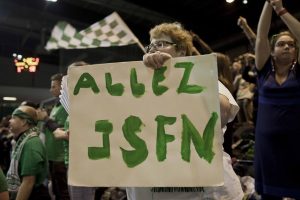 3526697_7_a2fa_des-supporteurs-de-l-equipe-de-nanterre-lors_be0423ba9c513573a2684500f9df0dbf